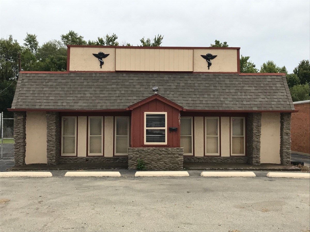 3847 Cane Run Rd, Louisville, KY 40211