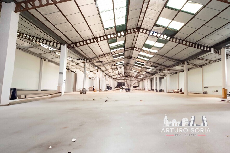 Industrial in Torrejón de Ardoz, Madrid for sale - Interior Photo - Image 1 of 30