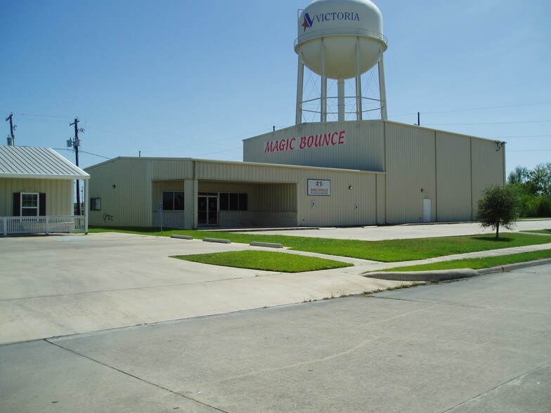 103 N Star Dr, Victoria, TX for sale - Primary Photo - Image 1 of 1