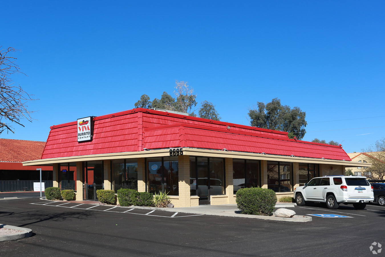 8665 E Broadway Blvd, Tucson, Az 85710 