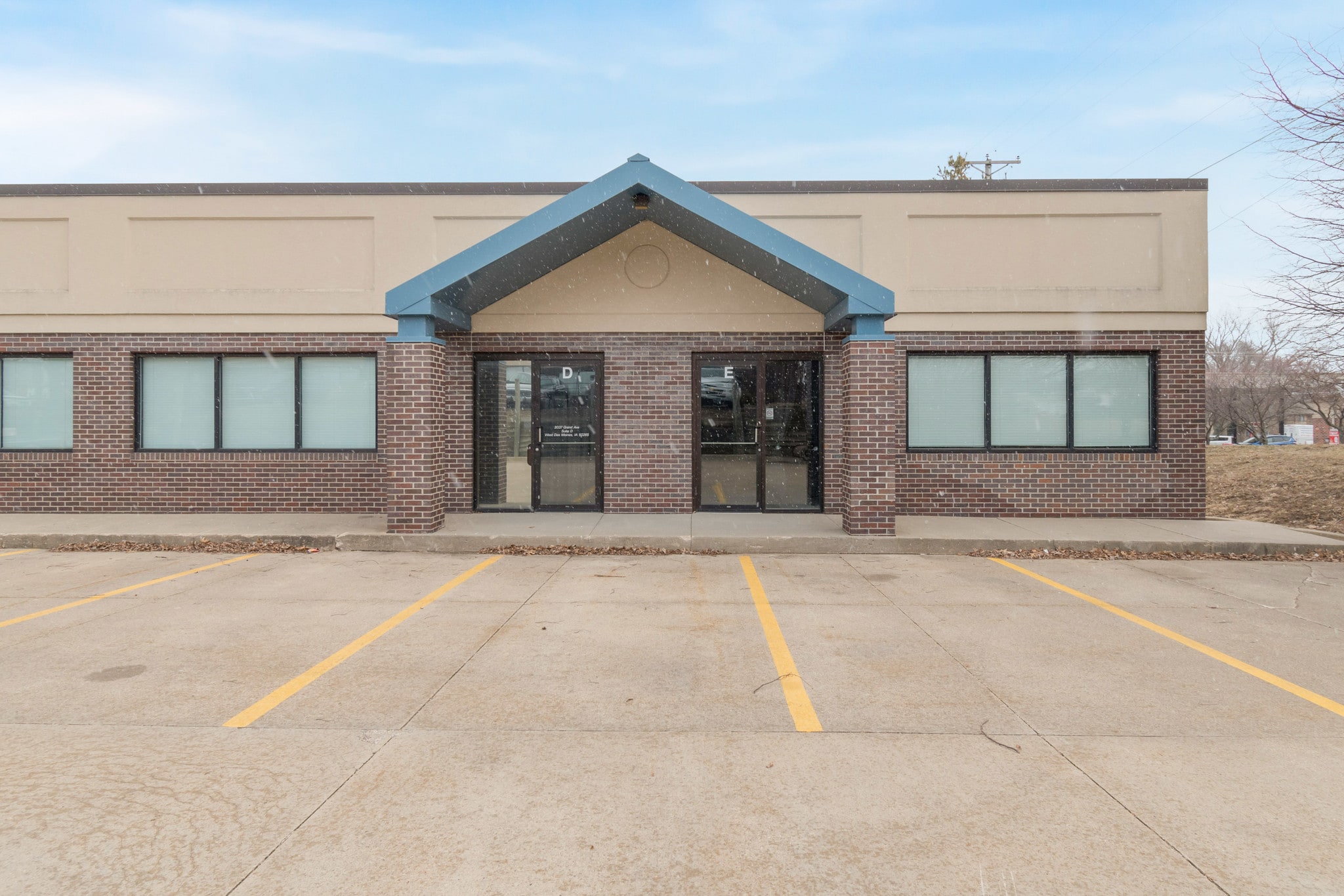 2037 Grand Ave, West Des Moines, IA for lease Other- Image 1 of 5