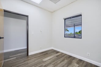 4411 Mercury St, San Diego, CA for lease Interior Photo- Image 2 of 6