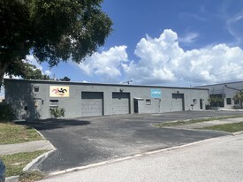 211 14th St N, Saint Petersburg FL - Convenience Store