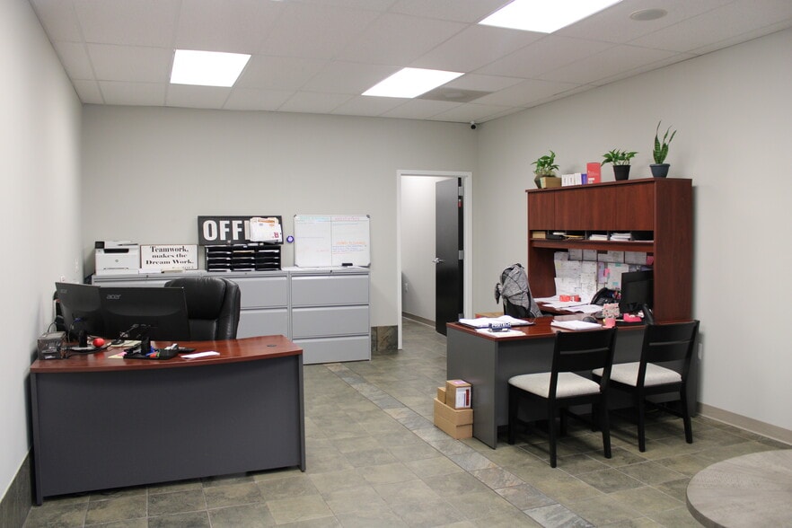 50 Sullivan St, Warrenton, VA for lease - Interior Photo - Image 3 of 10
