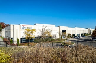 More details for 1549 Yorkton Ct, Burlington, ON - Industrial for Lease