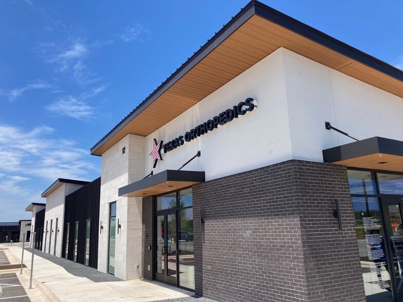 10861 183A Toll Rd, Leander, TX for lease - Building Photo - Image 3 of 3