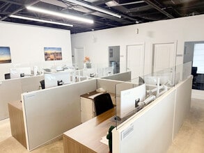 1570 Shadowlawn Dr, Naples, FL for lease Interior Photo- Image 2 of 6