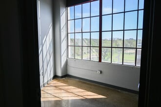 1300 Meridian St N, Huntsville, AL for lease Building Photo- Image 1 of 9