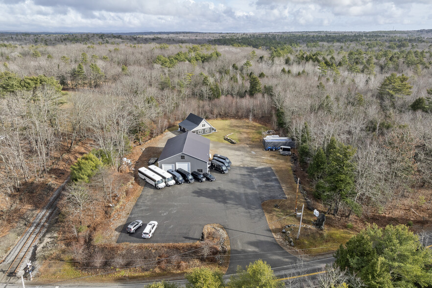 145 E Pond Rd, Nobleboro, ME for sale - Building Photo - Image 3 of 6