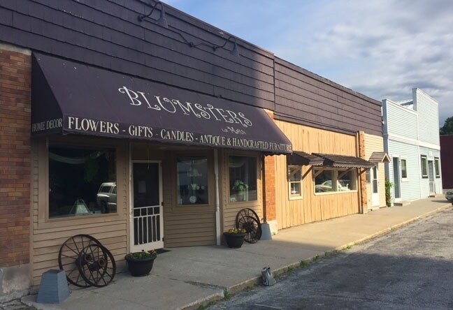 107 S Main Ave, Huxley, IA for sale Primary Photo- Image 1 of 1