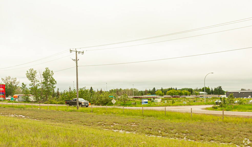 103 69th Ave NW, Edmonton, AB for sale - Building Photo - Image 1 of 3