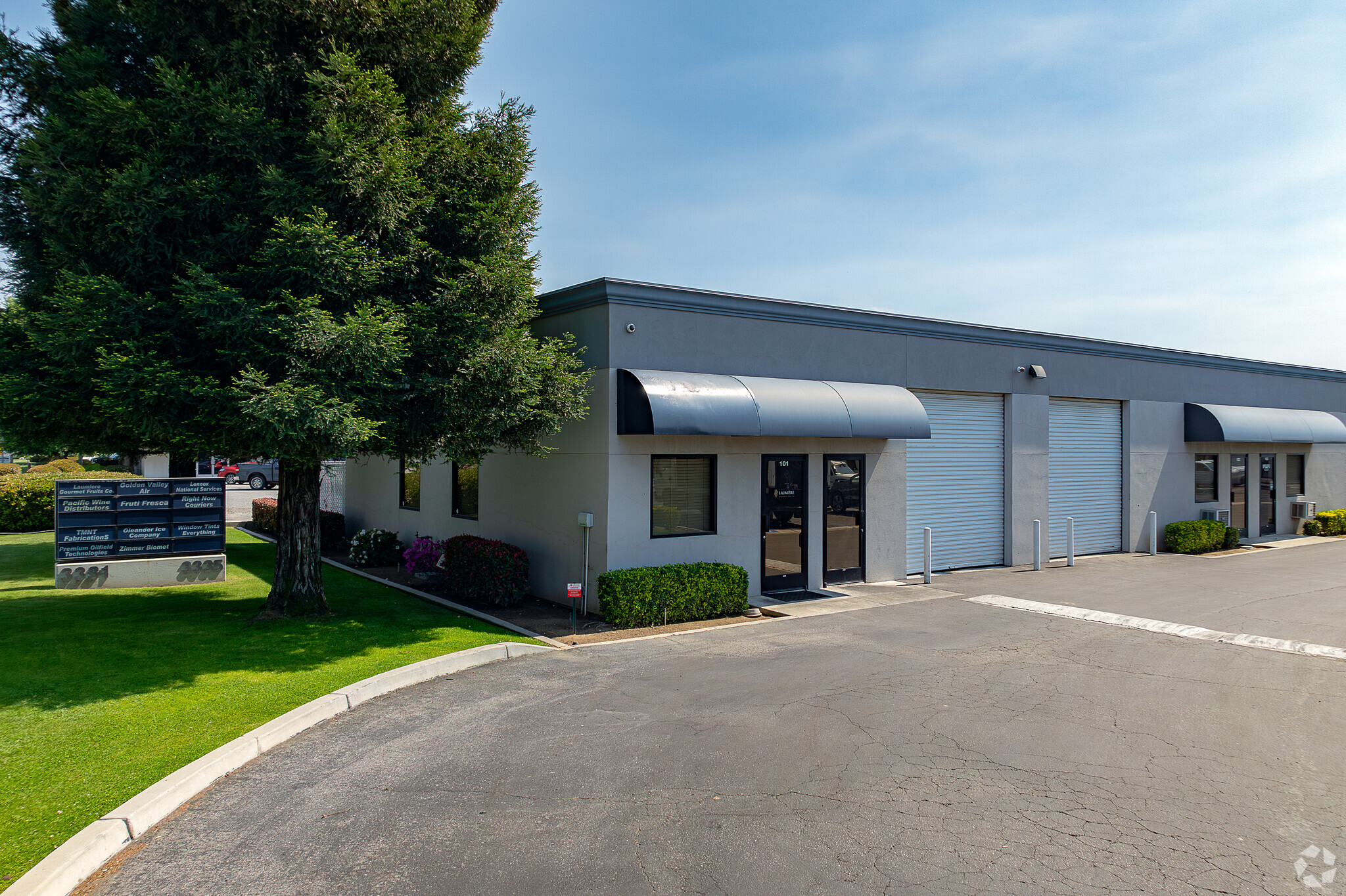 3331 Pegasus Dr, Bakersfield, CA for lease Building Photo- Image 1 of 16