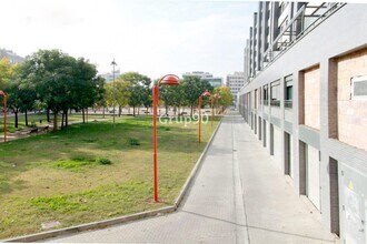 Retail in Lleida, Lérida for lease Construction Photo- Image 2 of 11