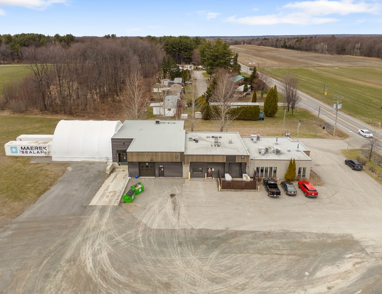 525 Rte Du Port, Nicolet, QC for sale - Building Photo - Image 1 of 5