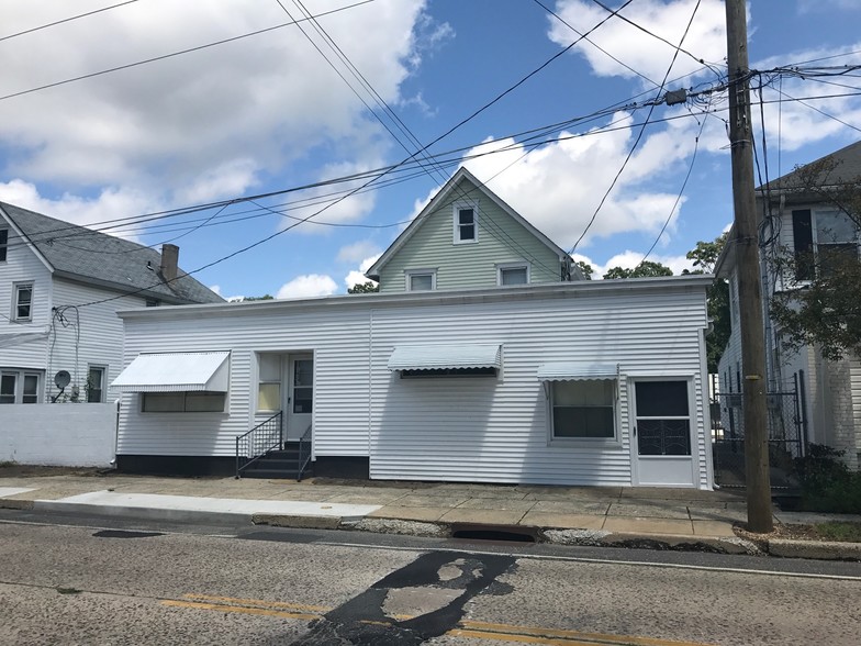 142 Haddon Ave, West Berlin, NJ for sale - Building Photo - Image 1 of 1