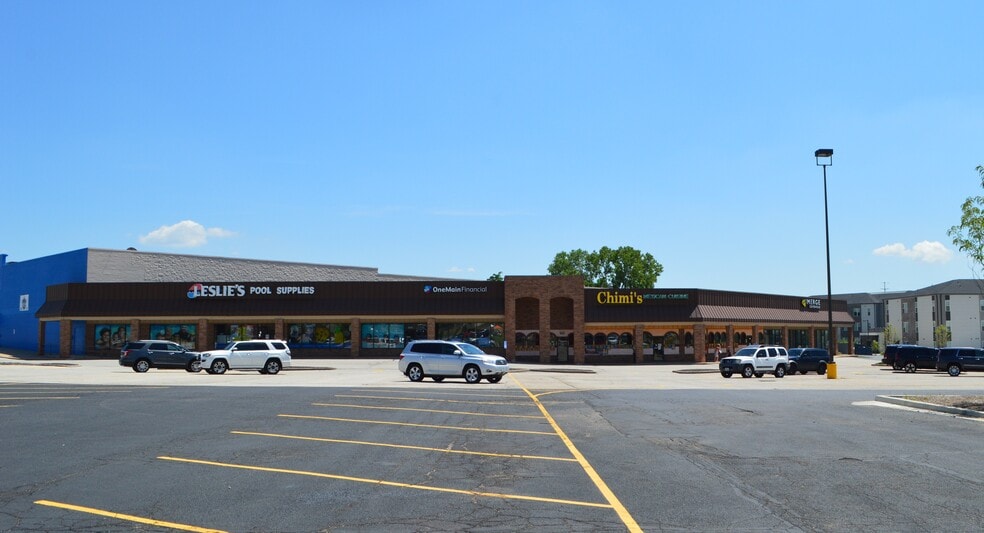 4105-4139 N Cloverleaf Dr, Saint Peters, MO for lease - Building Photo - Image 1 of 6