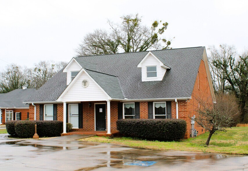 280 General Daniel Ave N, Danielsville, GA 30633 Danielsville Office