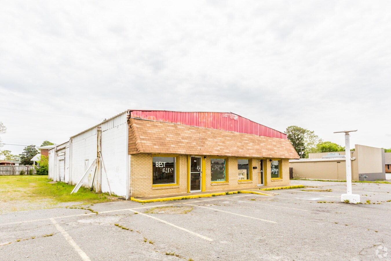 303305 Dupree Dr, Jacksonville, AR 72076