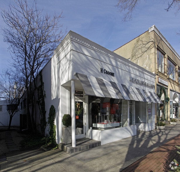 9 S Main St, Southampton, NY for lease - Building Photo - Image 2 of 3