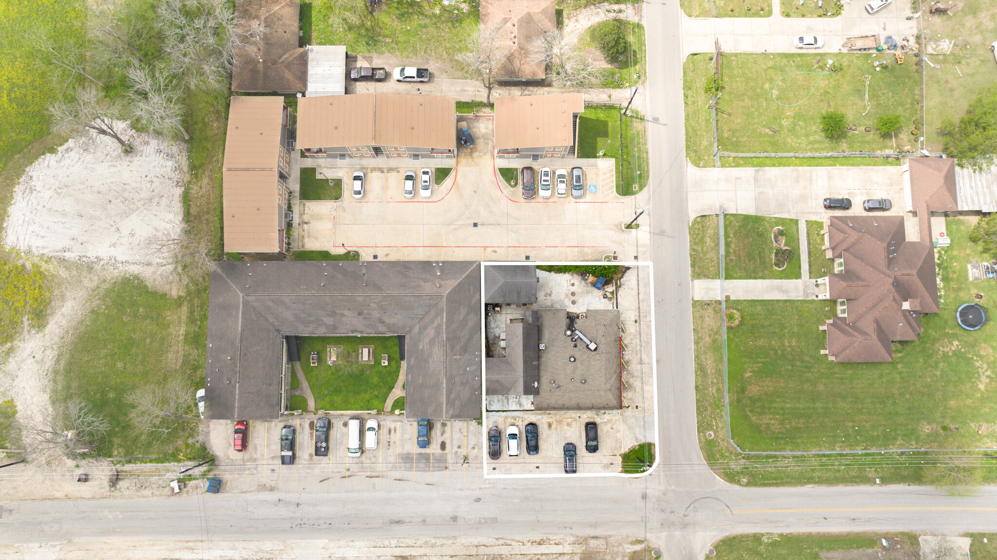 412 S 8th St, South Houston, TX for sale Primary Photo- Image 1 of 31