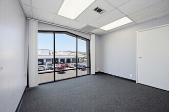 105 N Rose St, Escondido, CA for lease Interior Photo- Image 2 of 11
