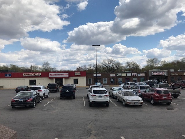 110-114 S Rum River Dr, Princeton, MN for lease - Building Photo - Image 2 of 90