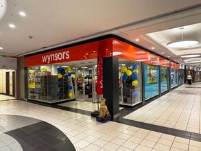 Chestergate, Macclesfield for lease Interior Photo- Image 1 of 1