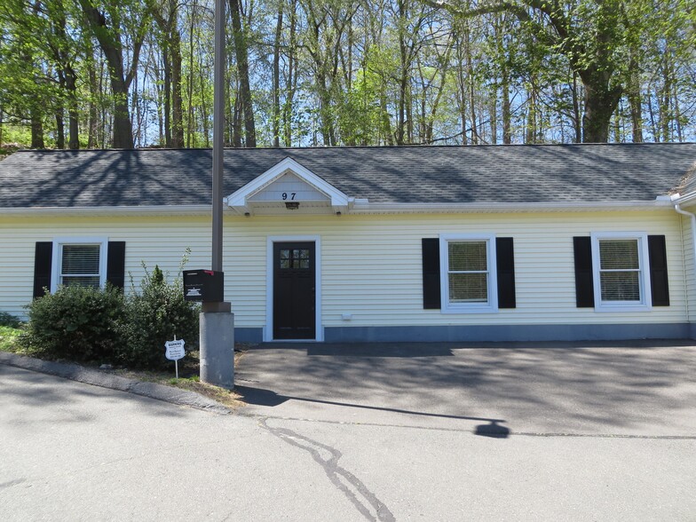 97 Bridgeport Ave, Shelton, CT for sale - Building Photo - Image 1 of 1