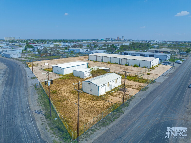 2614 Flynt, Midland, TX for lease - Building Photo - Image 1 of 15