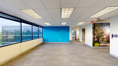 2525 Harrodsburg Rd, Lexington, KY for lease Matterport 3D Scan- Image 1 of 5