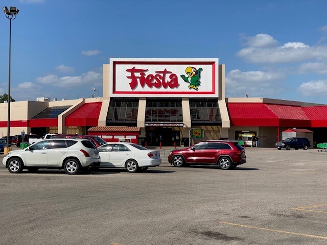 1603 Spencer, South Houston, TX for lease - Primary Photo - Image 2 of 2