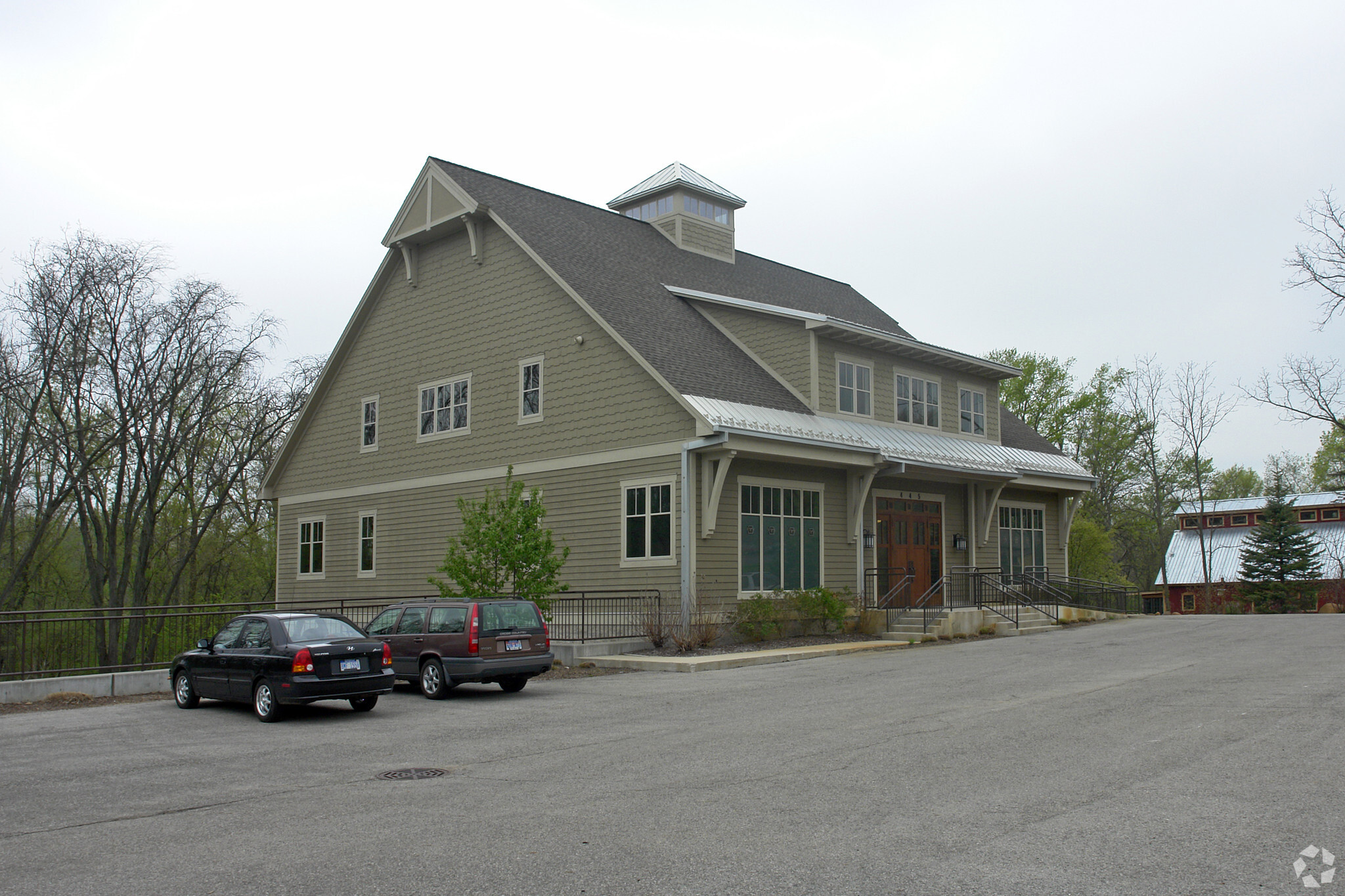 445 Pettis Ave SE, Ada, MI for sale Primary Photo- Image 1 of 1