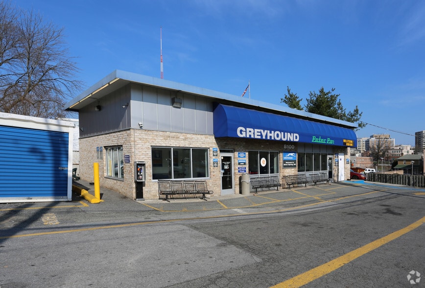 8100 Fenton St, Silver Spring, MD for sale - Primary Photo - Image 1 of 1