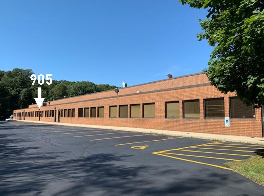 905 Armstrong St, Algonquin, IL for sale Building Photo- Image 1 of 1