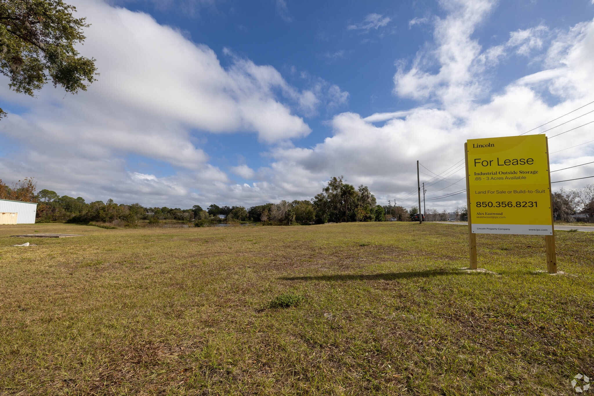 211-215 Old Daytona Rd, Deland, FL for lease Primary Photo- Image 1 of 4