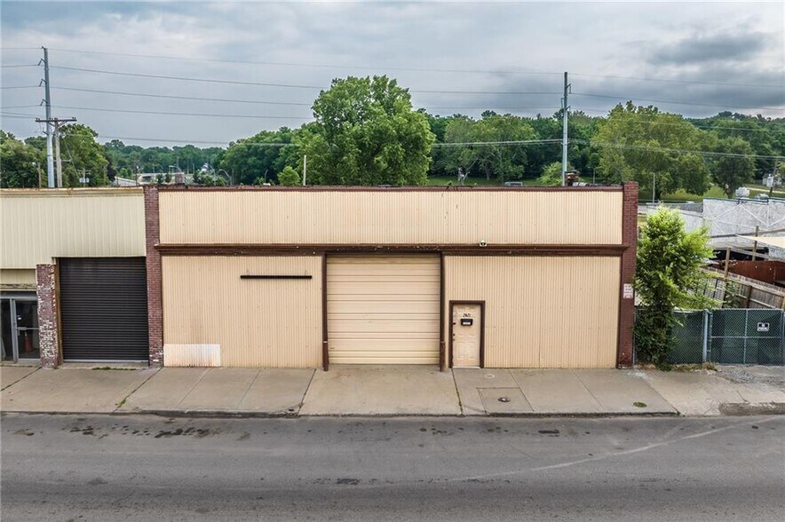 2021 Saint Joseph Ave, Saint Joseph, MO 64505 Industrial for Sale