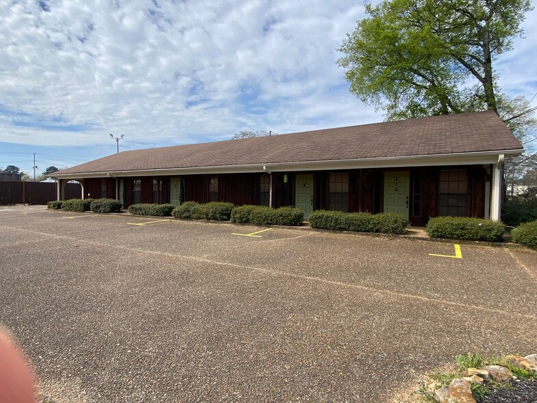 315 Magazine St, Tupelo, MS for lease - Building Photo - Image 1 of 6