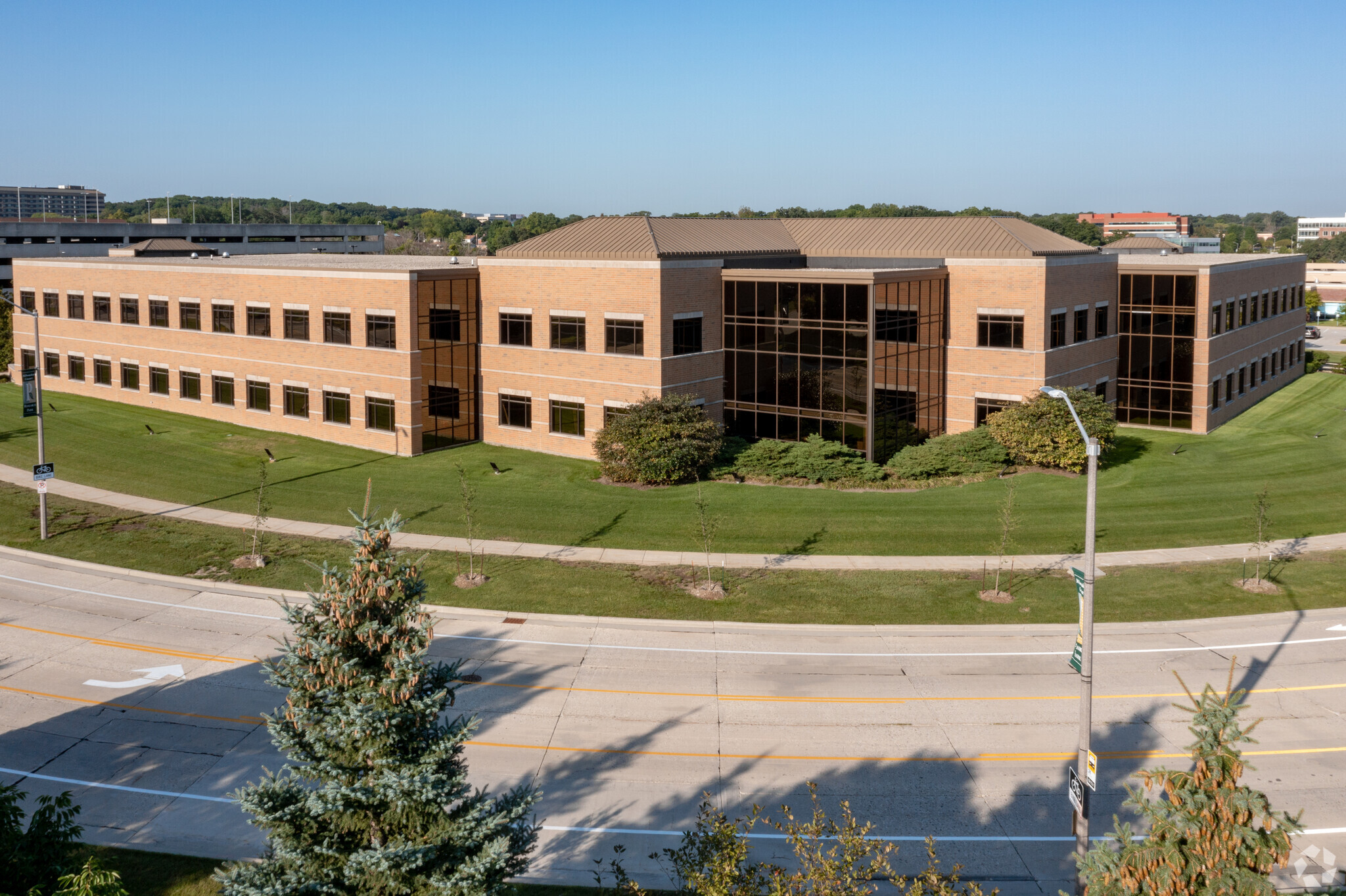 10001 W Innovation Dr, Wauwatosa, WI 53226 - Office for Lease | LoopNet