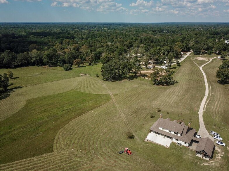 15586 Highway 105 E, Conroe, TX 77306 Specialty for Sale