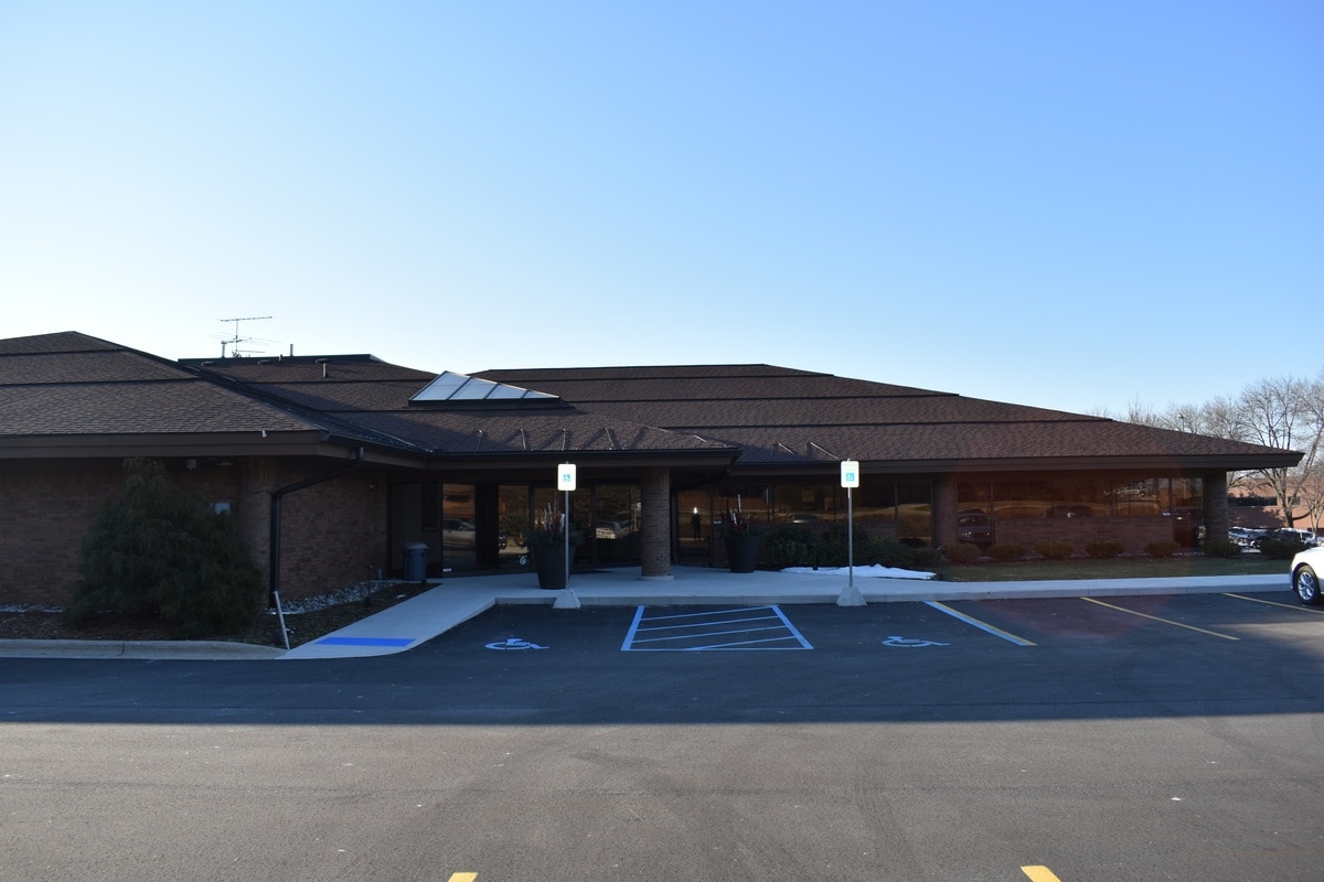 5940 Tahoe Dr SE, Grand Rapids, MI for sale Building Photo- Image 1 of 1