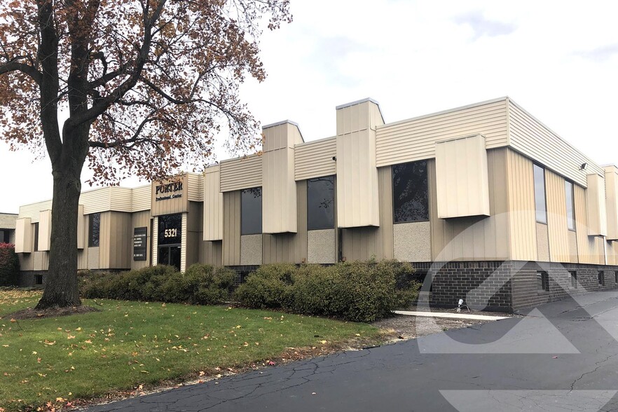 5321 Southwyck Blvd, Toledo, OH for lease - Building Photo - Image 1 of 3