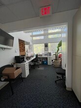 505 Goffle Rd, Ridgewood, NJ for lease Interior Photo- Image 2 of 6