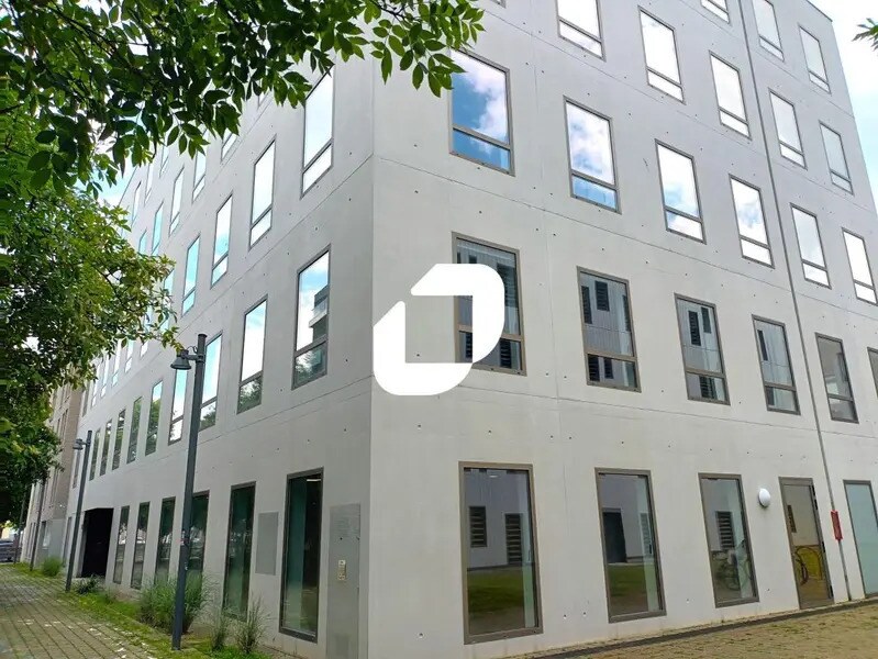 84 Rue Des Templiers, Lille for lease Building Photo- Image 1 of 8
