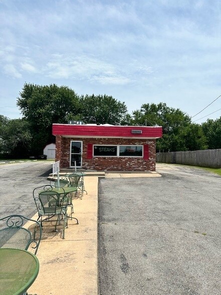 1100 N York St, Muskogee, OK for sale - Primary Photo - Image 1 of 19