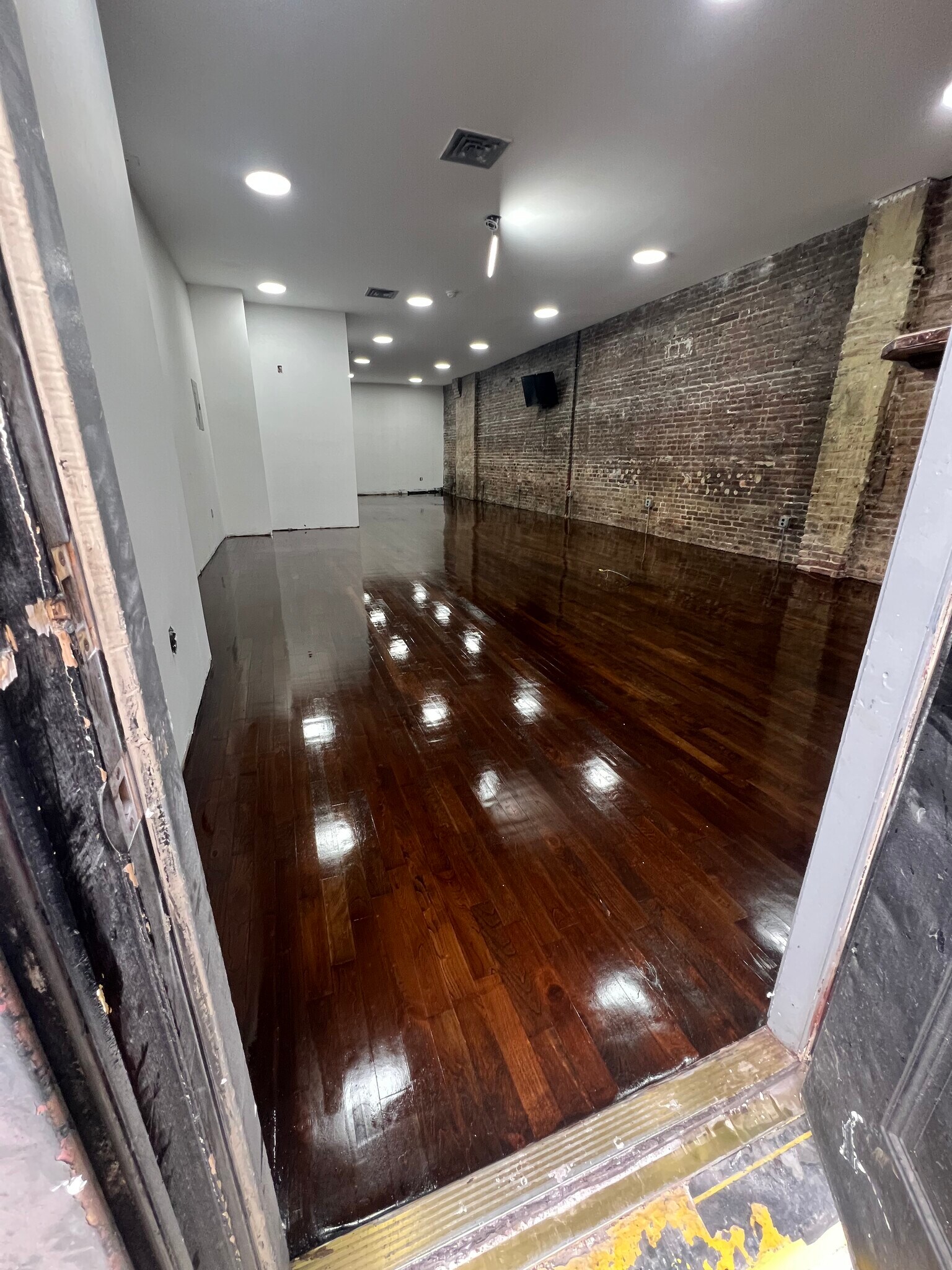 772 Richmond Ter, Staten Island, NY for sale Interior Photo- Image 1 of 1