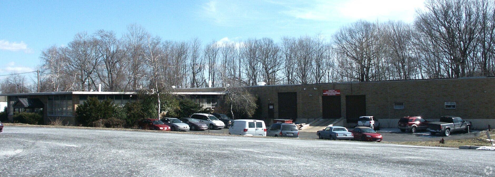 2425 Maryland Rd, Willow Grove, PA 19090