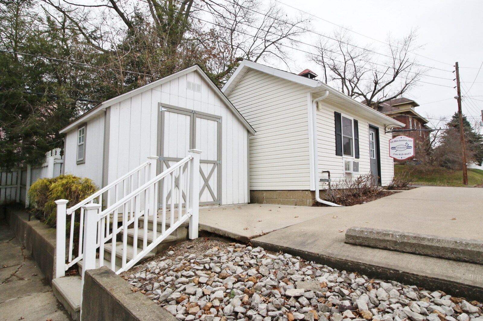1535 Maple Ave, Zanesville, OH 43701 Office for Sale