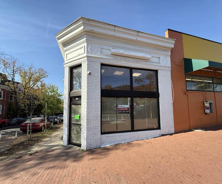 3172-3174 Mt Pleasant St NW, Washington, DC for lease - Building Photo - Image 2 of 6