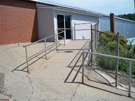 306 S 6th St, Hannibal, MO for sale - Primary Photo - Image 1 of 1