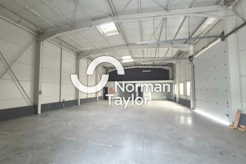  in Perpignan for sale Interior Photo- Image 1 of 1